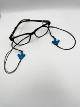 Load image into Gallery viewer, Eye glass holder lanyard
